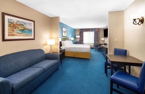 Three Lakes Hotel | Holiday Inn Express & Suites Miami Kendall by IHG