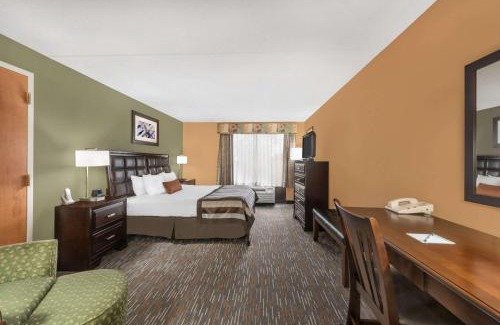 Longview Hotel | Holiday Inn Express & Suites Longview North by IHG
