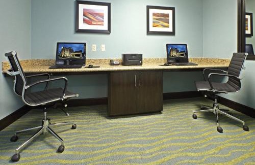 Maumelle Hotel | Holiday Inn Express & Suites Maumelle by IHG