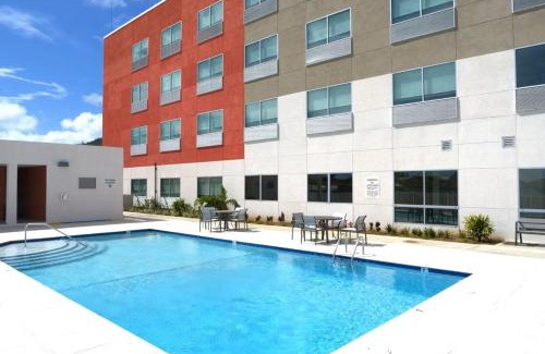 Colonarie Hotel | Holiday Inn Express & Suites Diamond by IHG