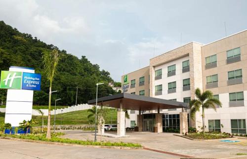 Colonarie Hotel | Holiday Inn Express & Suites Diamond by IHG