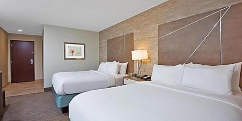 New Cumberland Hotel | Holiday Inn Express & Suites New Cumberland by IHG