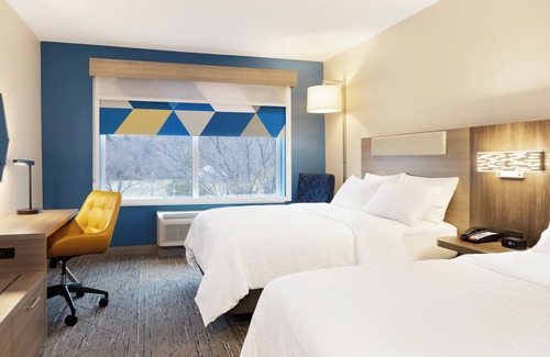 Shippensburg Hotel | Holiday Inn Express & Suites Shippensburg by IHG