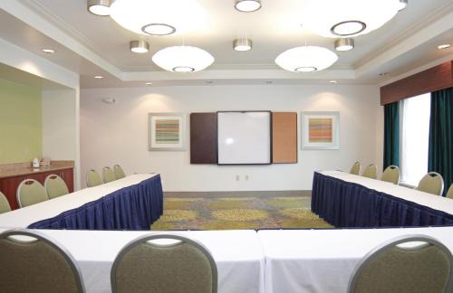 Vicksburg Hotel | Holiday Inn Express Vicksburg by IHG