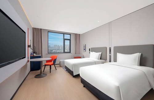Jinshui District Hotel | Holiday Inn Express Zhengzhou Nongye Road by IHG