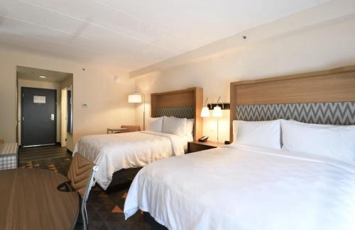 Fredericksburg Hotel | Holiday Inn Fredericksburg - Conference Center by IHG