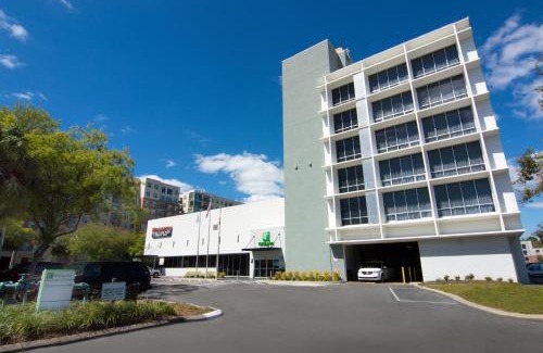 University Heights Hotel | Holiday Inn Gainesville-University Center by IHG