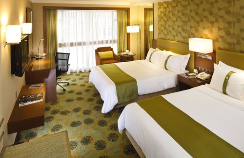 Tsim Sha Tsui Hotel | Holiday Inn Golden Mile, an IHG Hotel