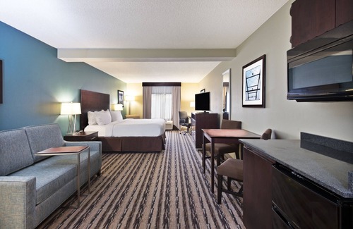 Middletown Hotel | Holiday Inn Harrisburg East by IHG