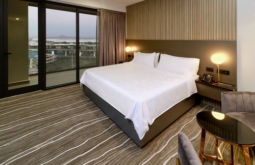 Zumpango Hotel | Holiday Inn Hotel and Suites Mexico Felipe Angeles Airport by IHG