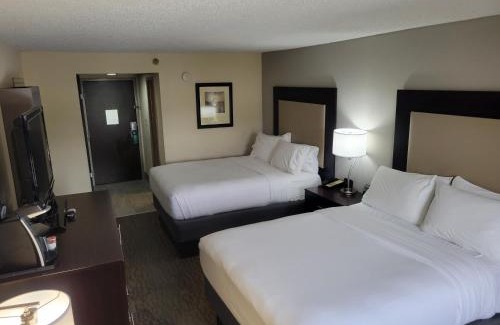 Northlake Hotel | Holiday Inn Hotel Atlanta-Northlake, a Full Service Hotel