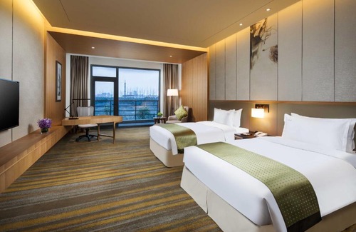 Kunshan Hotel | Holiday Inn Kunshan Huaqiao by IHG