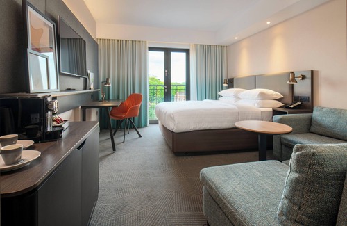 Syon Hotel | Holiday Inn London Brentford Lock by IHG