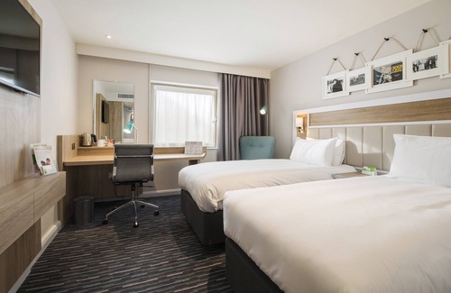 Elmbridge Hotel | Holiday Inn London - Shepperton by IHG