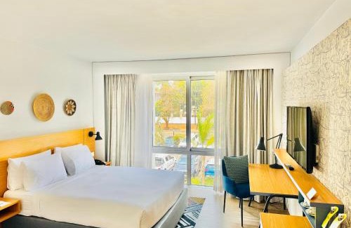 Cathedral Hill Hotel | Holiday Inn - Lusaka by IHG