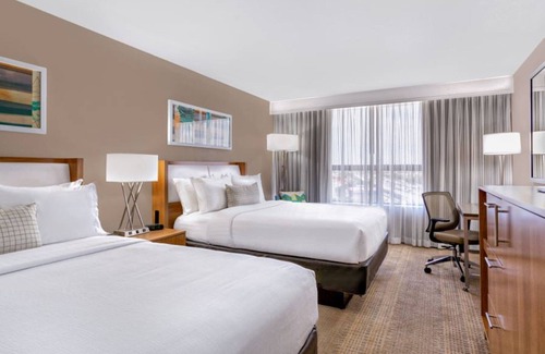 Hialeah Hotel | Holiday Inn Miami West - Airport Area by IHG
