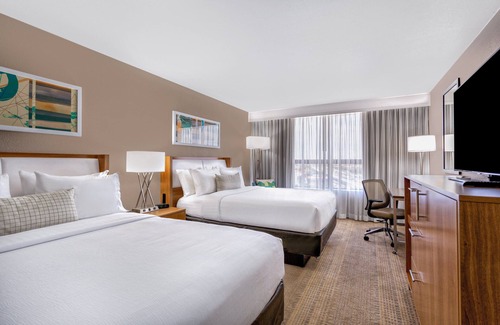 Hialeah Hotel | Holiday Inn Miami West - Airport Area by IHG
