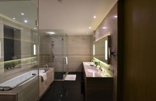 Aerocity Hotel | Holiday Inn New Delhi Aerocity by IHG