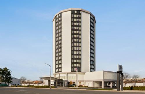 South Philadelphia West Hotel | Holiday Inn Philadelphia Arpt-Stadium Area by IHG