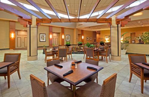 Swedesboro Hotel | Holiday Inn Philadelphia South-Swedesboro by IHG