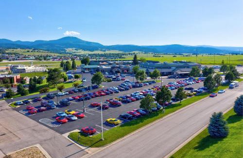 Spearfish Hotel | Holiday Inn Spearfish-Convention Center by IHG