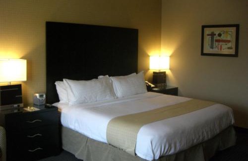 Lake Elmo Hotel | Holiday Inn St. Paul Northeast - Lake Elmo by IHG
