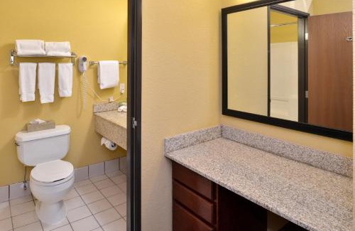 Stevens Point Hotel | Holiday Inn Stevens Point - Convention Center by IHG