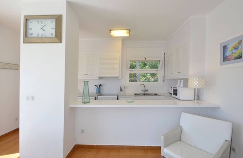 Aiguablava Apartment | Holiday rental apartment with swimming pool in Begur, Aiguablava