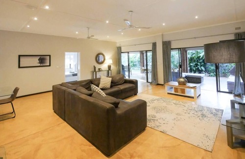 Victoria Falls House | Holiday Rental Home in Victoria Falls