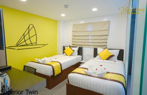 Chinatown Hotel | Holiday Season Motel