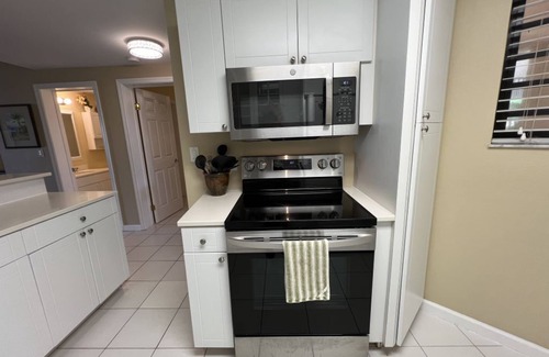 La Grande Princesse Condo | HOLIDAY SPECIAL! Island Oasis-Luxury condo at Pelican Cove