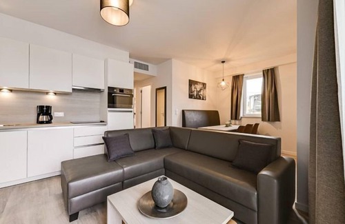 Jabbeke Apartment | Holiday Suites Jabbeke
