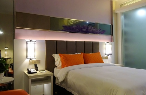 Jiading Hotel | Holiday Villa Hotel & Residence