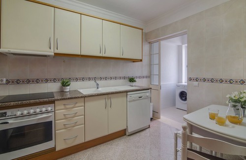 Vale de Carro Villa | Holiday Villa "Villa Sunshine" with Pool, Garden, Terrace, Mountain View and Wi-Fi