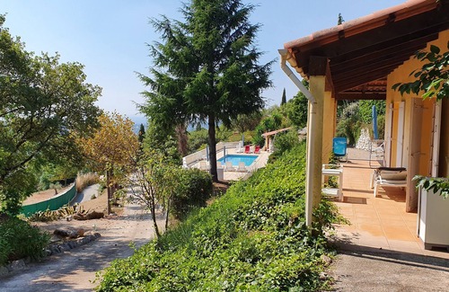 Gattieres House | Holiday villa with pool, large terrace and great sea and far view.