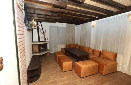 Trigrad Bed & Breakfast | Holiday village Horlog Castle