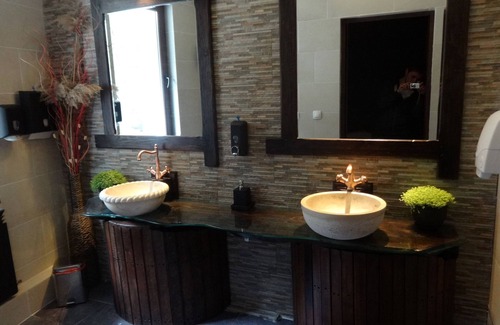 Trigrad Bed & Breakfast | Holiday village Horlog Castle