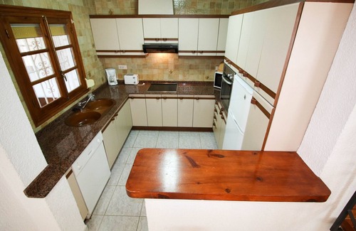 Pedreguer Villa | Holiday Village with garden La Sella PE