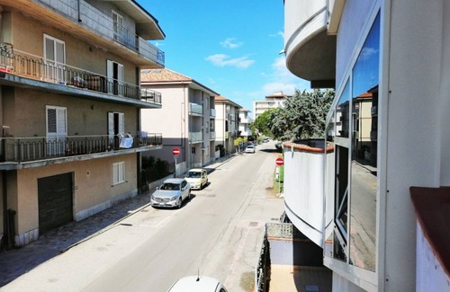 Alba Adriatica Apartment | Holihome Ludi - Two-room near the sea