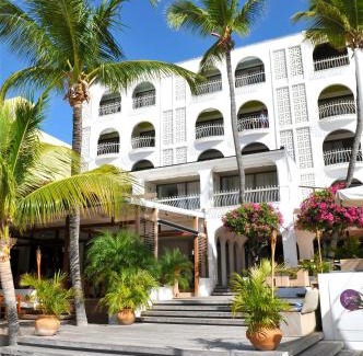 Philipsburg Hotel | Holland House Beach Hotel