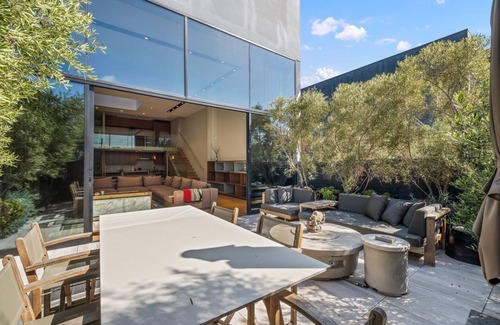 Ocean Park House | Hollister House l Urban Living w/Rooftop Terrace, Spa & Ocean Views