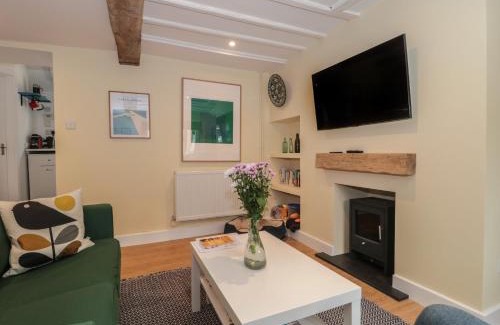 Brympton House | Holly Cottage