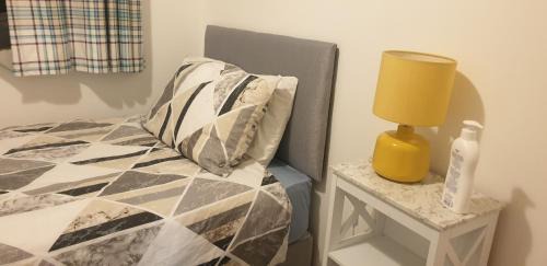 Kirkcaldy House | Hollybrae house Sleeps up to 6