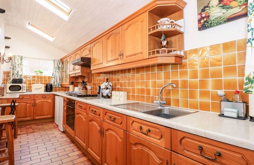 Briston Cottage | Hollyhedge Cottage