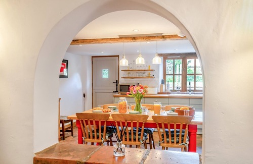 Hindringham House | Hollyhocks Cottage - Three Bedroom House, Sleeps 6
