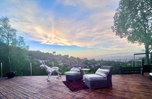 Hollywood Hills Villa | HOLLYWOOD HILLS VILLA