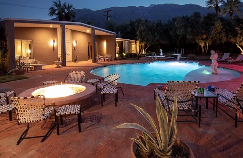 Old Las Palmas House | Hollywood Regency Tennis Gardens