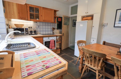 Coniston Cottage | HOLME GROUND COTTAGE, pet friendly, with open fire in Coniston