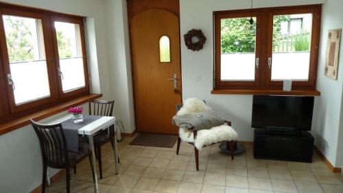 Brig Apartment | Holzji