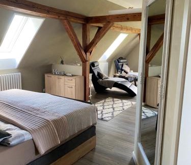 Zolkendorf Apartment | „Holzwurm-Paradies“